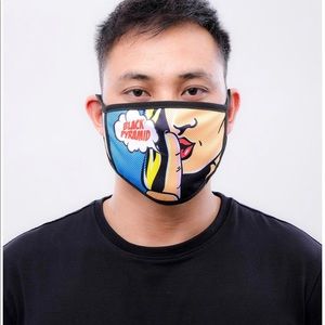 Black Pyramid Fashion Face Mask